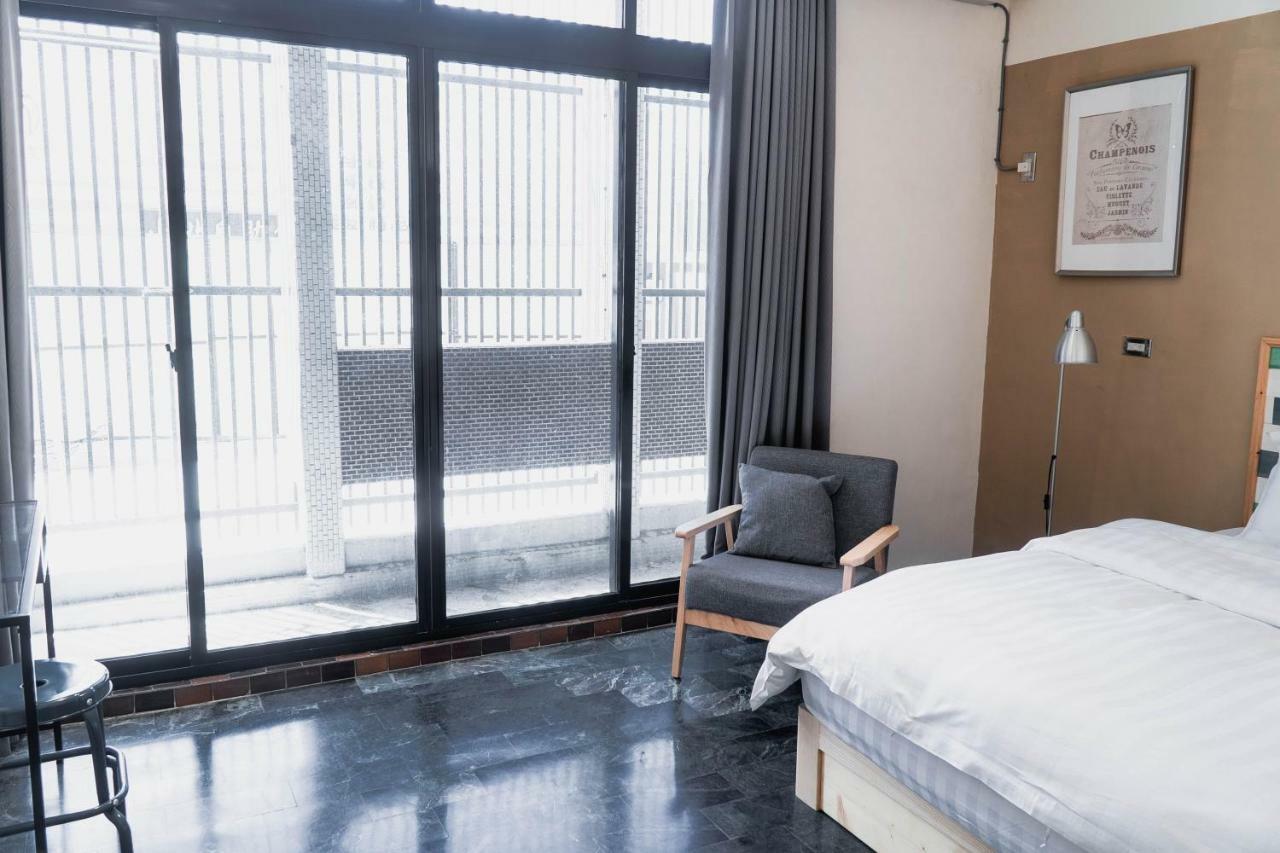 Lai Jia Hotel Tainan Exterior photo