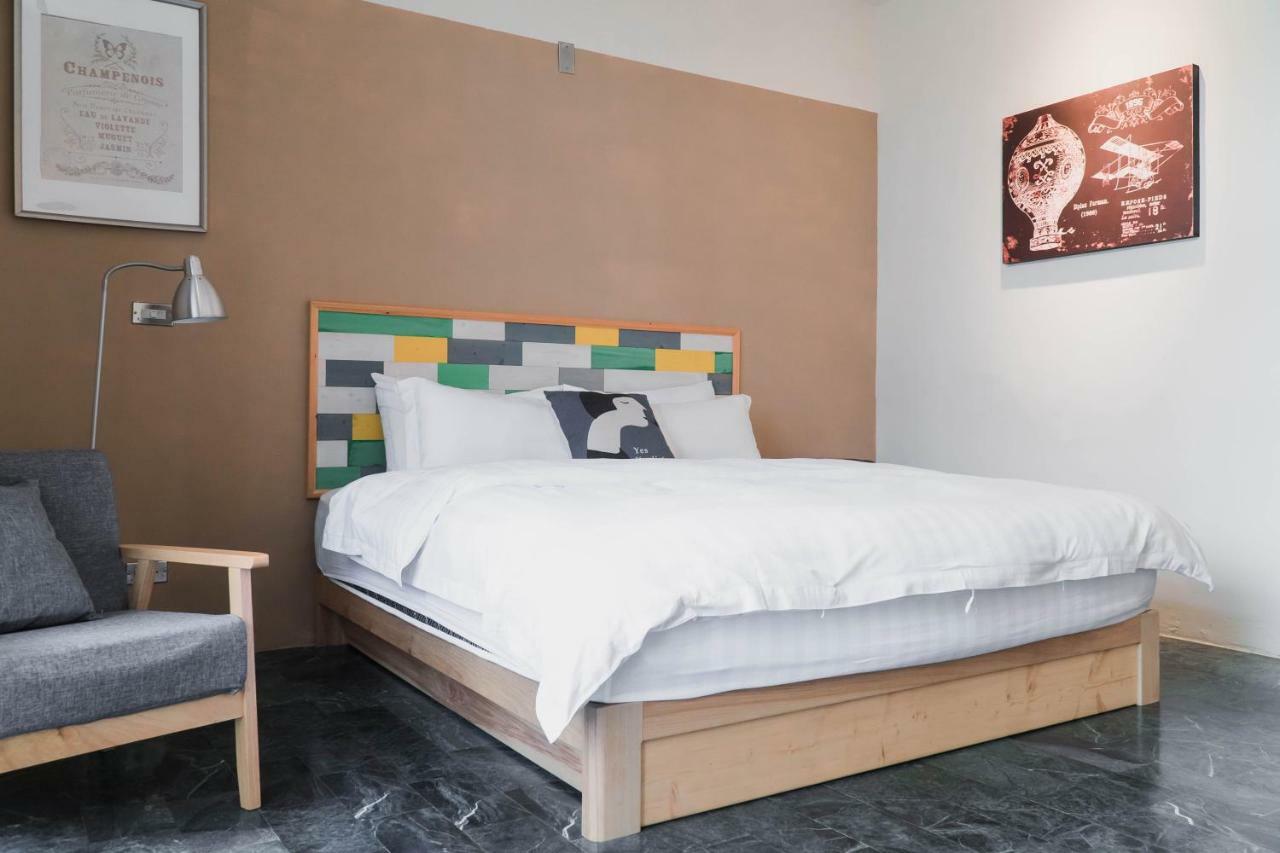 Lai Jia Hotel Tainan Exterior photo
